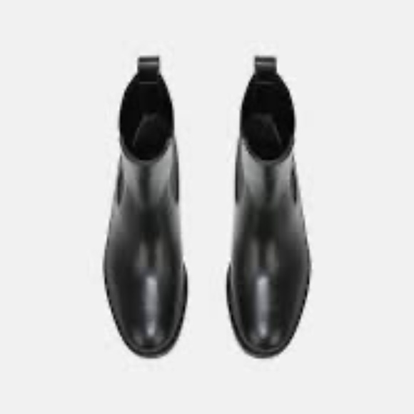 Cecyl Leather Ankle Boot(Women) Size 10M - Picture 3 of 8